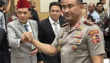 Komjen Suyudi Ario Seto menjalani fit and proper test calon Kapolri di DPR RI. (Posnews/Ist)