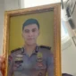 Kuasa hukum keluarga Bharada Laurentius Valdo Fernandez Lewai mendesak polisi mengungkap motif kematian anggota Polri asal Flores Timur. (Posnews/Ist)