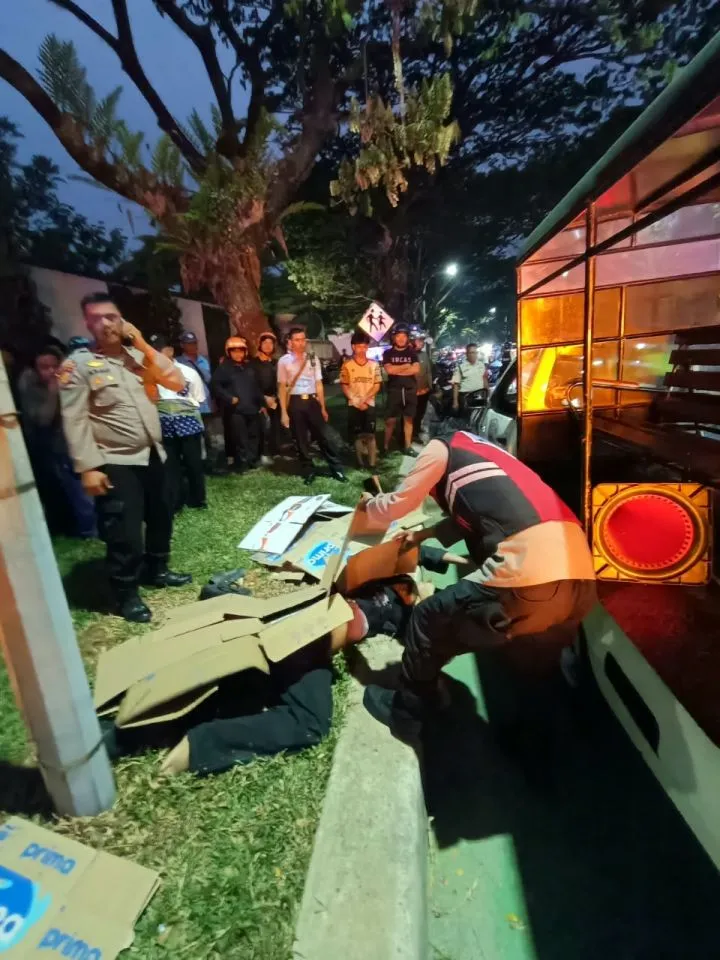 Lokasi kecelakaan yang menewaskan dua pelajar di Jalan Sutera Utama, Alam Sutera, Serpong Utara, Tangerang Selatan.

