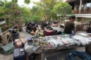 Petugas Imigrasi Ngurah Rai mengamankan 17 WNA yang diduga menjalankan bisnis pinjaman daring di Dalung, Kuta Utara, Bali. (Posnews/Ist)
