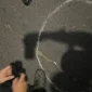 Polisi olah TKP di lokasi penembakan dan pembacokan di Jalan Tanggul Timur, Cengkareng, Jakarta Barat. (Posnews/Ist)
