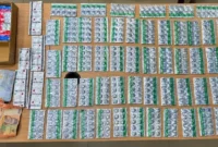 Polisi menyita 827 butir obat keras dari kios di Pondok Pinang, Jakarta Selatan. (Posnews/Ist)