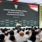 Prabowo Subianto memberikan taklimat kepada 800 perwira tinggi TNI dan Polri di Istana. (Posnews/Sekretariat Kepresidenan)
