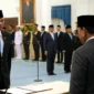  Presiden Prabowo Subianto melantik Kristomei Sianturi sebagai Kepala BNPB di Istana Negara, Jakarta, Kamis (15/10/2026). (Posnews/Youtube)
