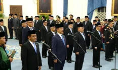 Prabowo Lantik 18 Pejabat, Suyudi Jadi Kapolri dan Listyo Sigit Pimpin KSP