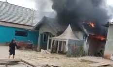 Cemburu Berujung Petaka, Pria di Konawe Bakar Rumah Sendiri Rugi Rp250 Juta