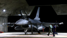Taiwan menerima dua jet tempur F-16V Block 70 pertama dari Amerika Serikat untuk memperkuat armada pertahanan udara. Simak informasi selengkapnya. Dok: Istimewa.