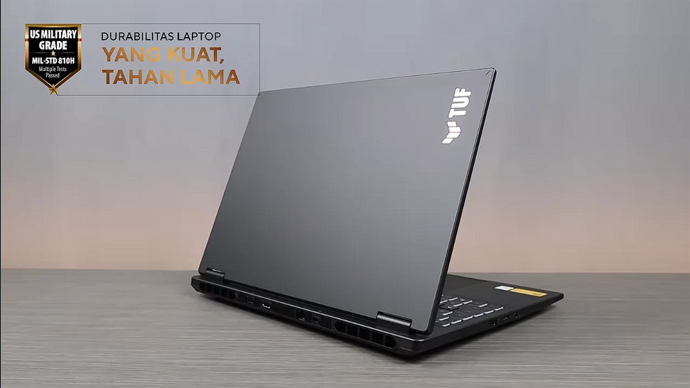 ASUS merilis laptop TUF Gaming 16 FX610JH berbekal prosesor Intel Core i7-14650HX, RTX 5050, dan layar 100% sRGB untuk kuliah dan kerja. Dok: Istimewa.