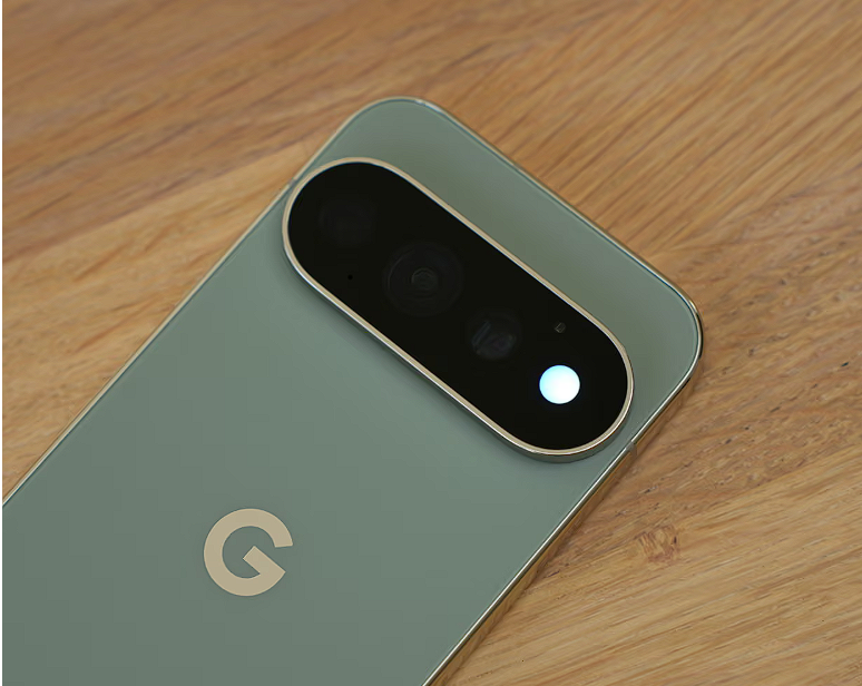 Google resmi meluncurkan Pixel 11 Pro dengan chip Tensor G6 dan sistem kamera canggih berestimasi harga mulai Rp17,5 jutaan. Dok: Istimewa.