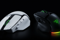 Razer merilis lini mouse gaming ergonomis Basilisk V4 Pro dan V4 HyperSpeed berbekal sensor Focus Pro 50K DPI dan polling rate 8.000 Hz. Dok: Istimewa.