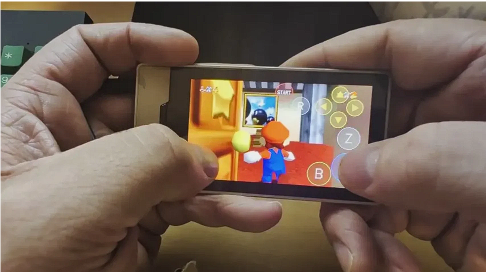 Seorang programmer berhasil memboyong game Super Mario 64 menuju perangkat pemutar media Microsoft Zune HD secara native. Dok: Istimewa.