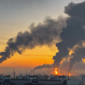 Ukraina mengakhiri gencatan senjata energi dan kembali menggempur kilang minyak Rusia di Ryazan pasca serangan rudal Moscow. Dok: Istimewa.