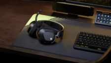 Corsair resmi meluncurkan headset gaming HS80 v2 MAX Wireless dengan driver 50 mm baru, audio Dolby Atmos, dan baterai hingga 110 jam. Dok: Istimewa.