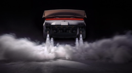Tesla dan SpaceX merancang Roadster berdaya pendorong gas dingin. Proyek akselerasi ekstrem ini memicu sorotan aturan ekspor ITAR dan tata kelola SEC. Dok: Istimewa.


