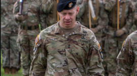 Pentagon menuduh Letjen Brett Sylvia membocorkan rahasia Perang Iran usai dipecat Menhan Pete Hegseth. Simak hasil uji poligraf. Dok: Istimewa.