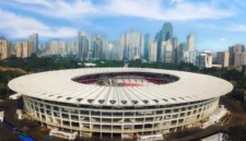 Suasana kawasan Stadion Utama Gelora Bung Karno menjelang final Indonesia vs Thailand FIFA ASEAN Cup 2026