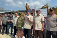 Tambang Emas Nabire Ditertibkan, Pemerintah Soroti Reklamasi dan Hak Pekerja.
