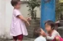 Tiga bocah di Pisangan Timur yang viral dan mendapat perhatian Dinsos DKI Jakarta.
