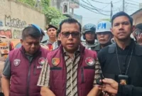 Tim gabungan Bareskrim Polri dan Polda Metro Jaya menggelar penggerebekan narkoba di Kampung Ambon dan Kampung Boncos, Jakarta Barat, Jumat 9 Oktober 2026. (Posnews/Humas Polri)

